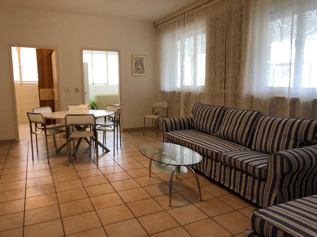 Villa Verdi Apartments 格拉多 外观 照片